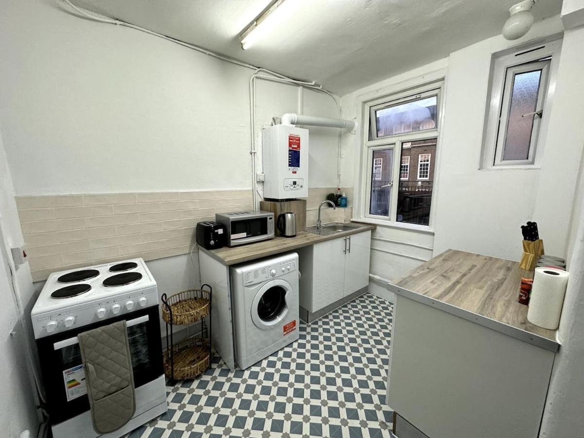 Wonderful 2 Bedroom On Tower Bridge London Luaran gambar