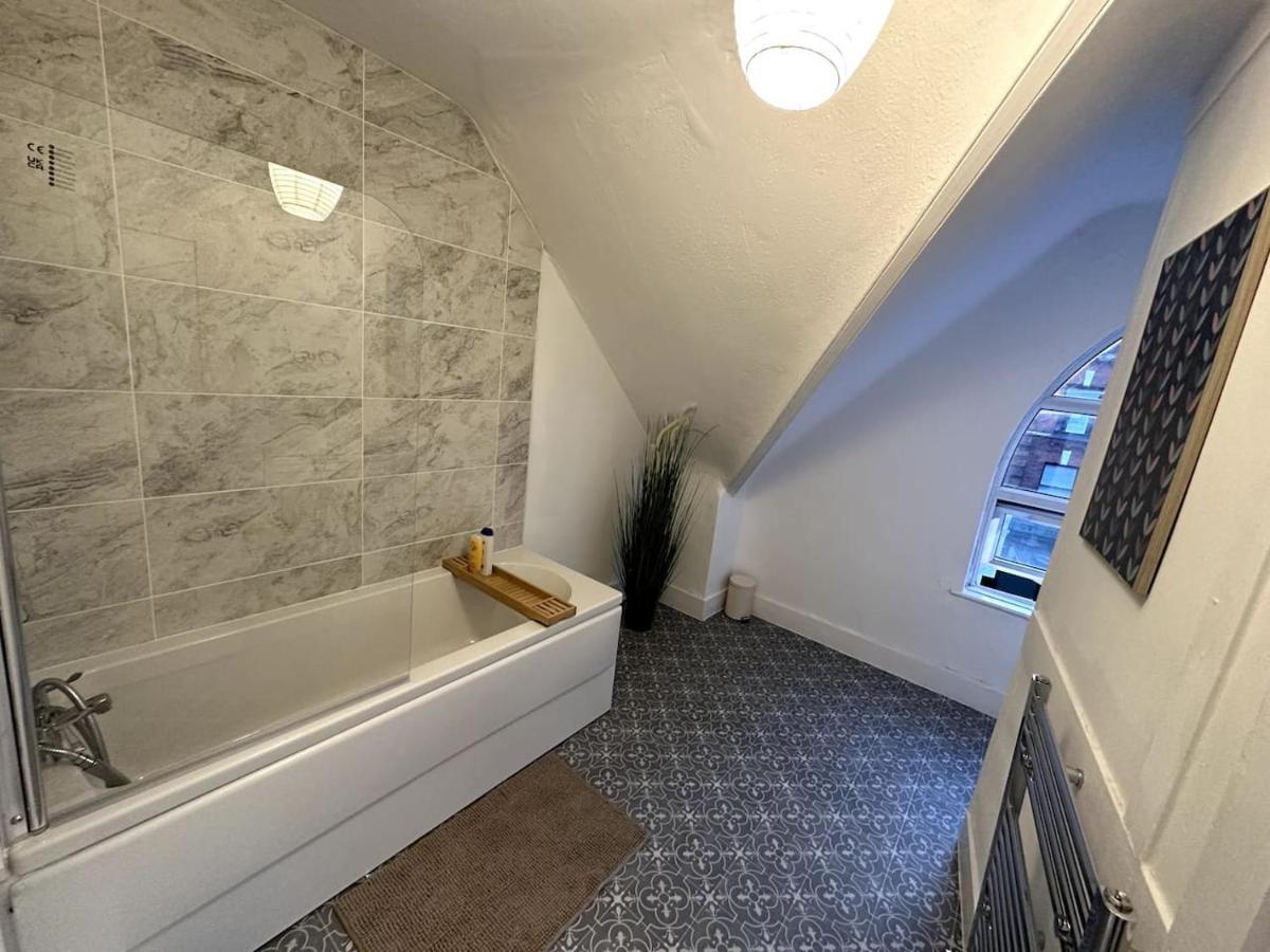 Wonderful 2 Bedroom On Tower Bridge London Luaran gambar